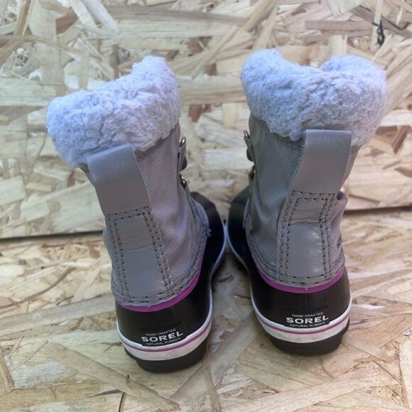 Sorel Kids' Yoot Pac Waterproof Snow Boot size 8 - Picture 3 of 6